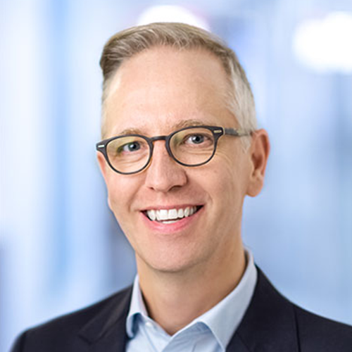 Headshot of Peter Connelly, Director, Business Technology at Warburg Pincus