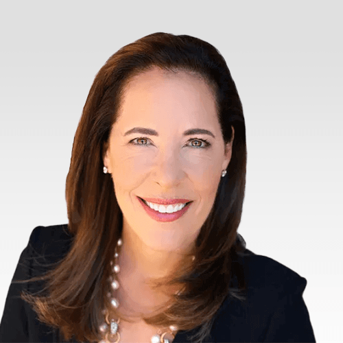 Headshot of Courtney della Cava, Sr. Managing Director and Global Head of Portfolio Talent & Organizational Performance at Blackstone